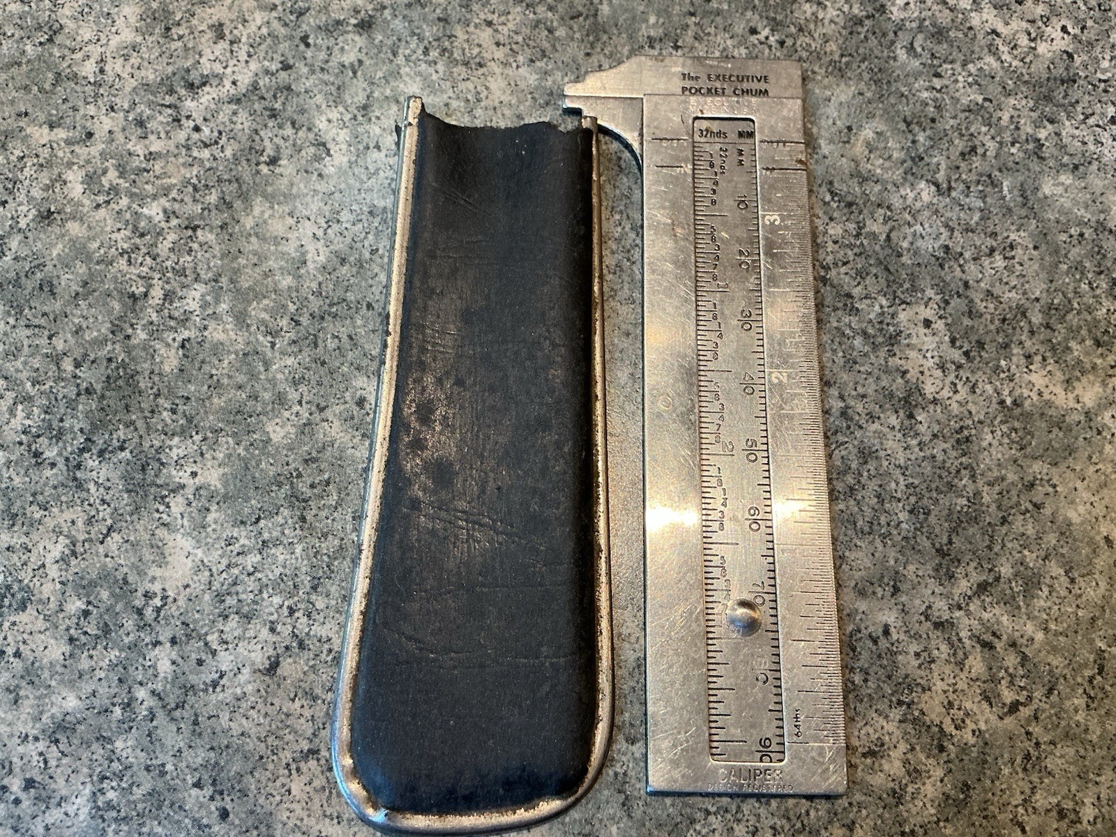 The CALIPER sliding Executive Pocket Chum 3.5" Made in USA VTG
