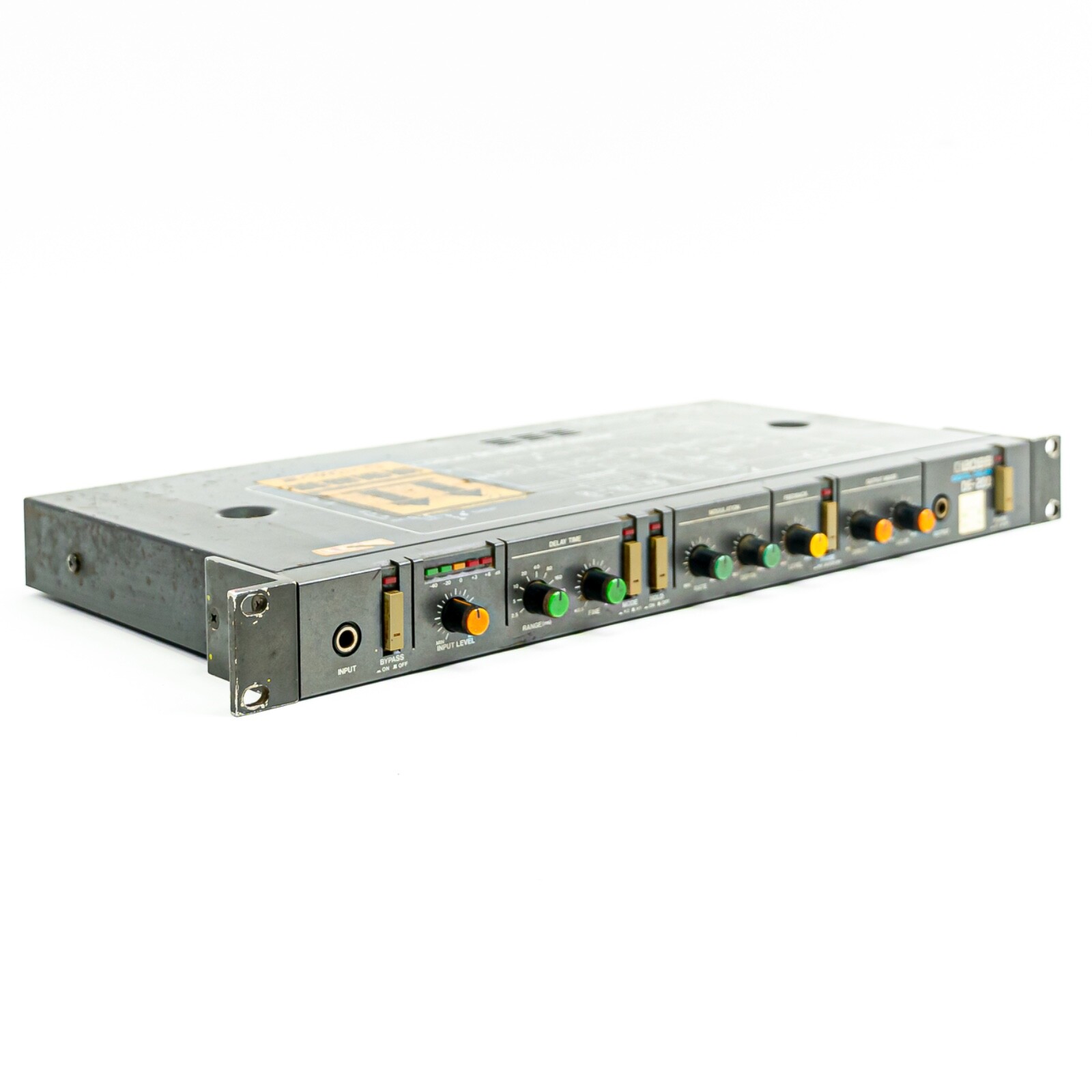 Boss DE-200 – Vintage Rackmount Digital Delay with Awesome Delay Hold Function
