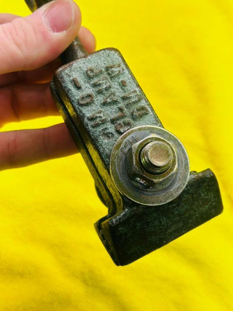 Mo-Clamp DM-W 0405 Dyna-Mo W Clamp DM-W Auto Body Puller 3 Ton USA - 653878