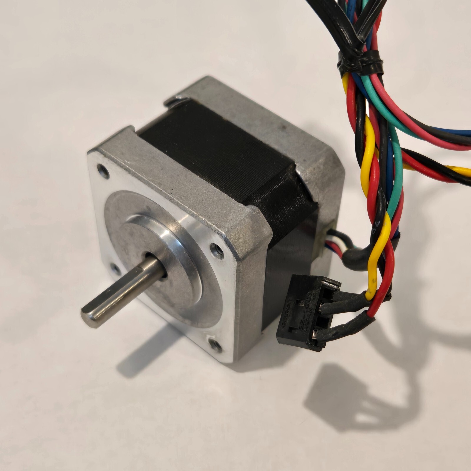 Vexta 2 Phase Stepping Motor PK243M-01BA