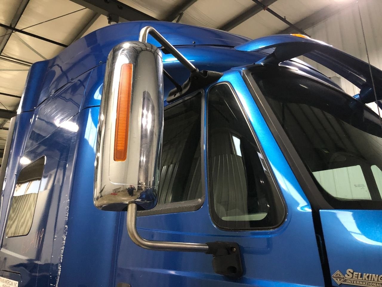 2007-2018 International PROSTAR POLY Right/Passenger Door Mirror - Used
