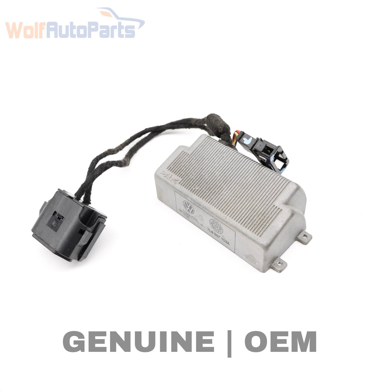 2006-2010 VW TOUAREG - Power Outlet Inverter 7L6907155A