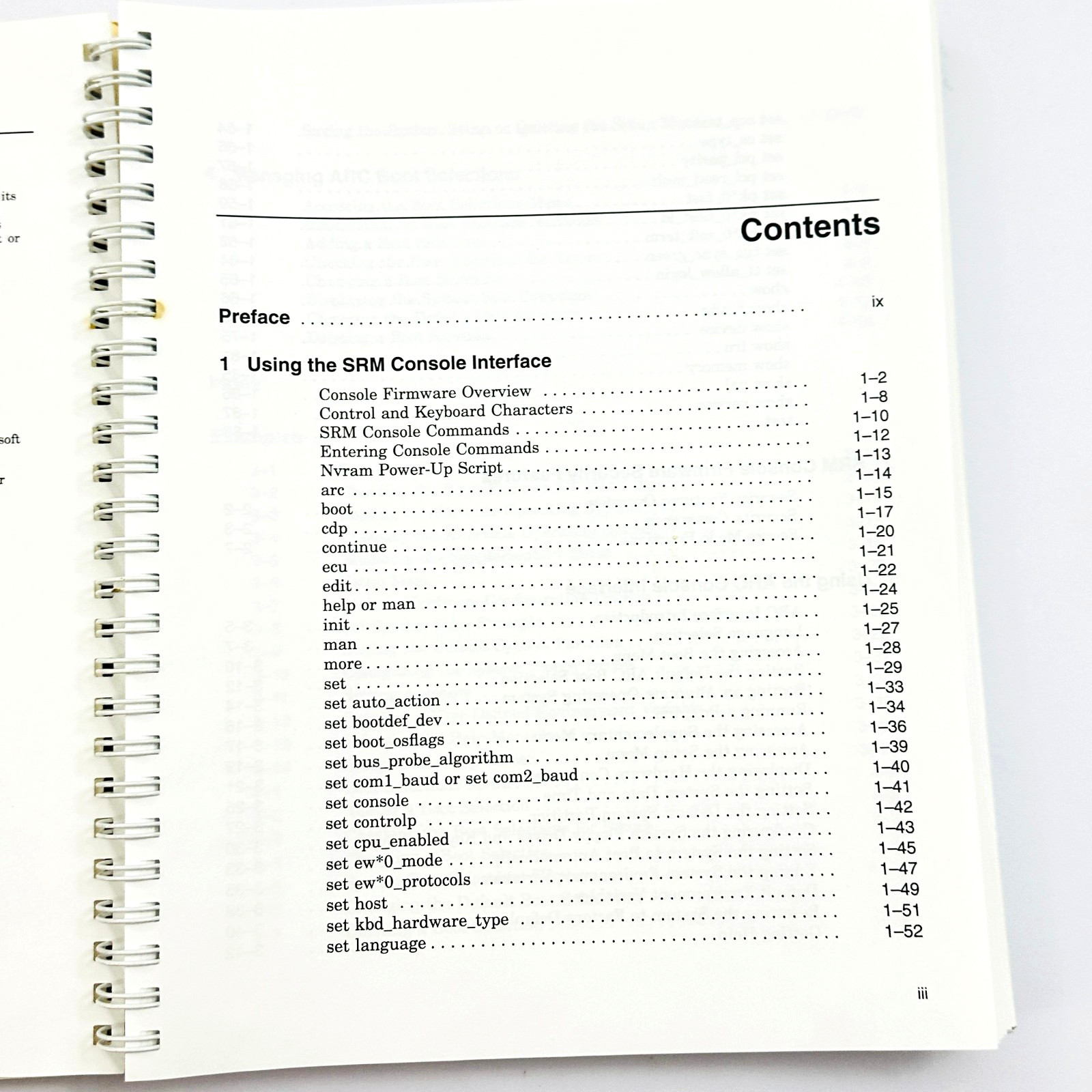 Digital AlphaServer 2000/2100/2100A Firmware Reference Guide 3rd Print 1995 DEC