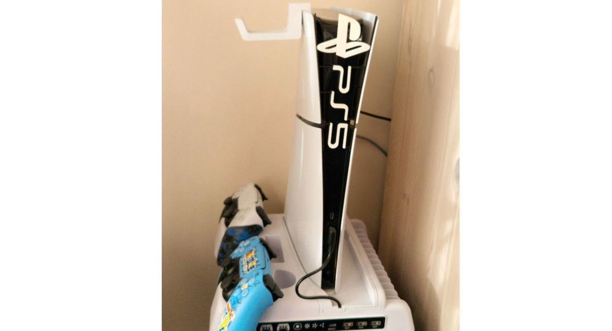 3D Printed PlayStation 5 PS5 Console System Decorative ICONS Plate Cover