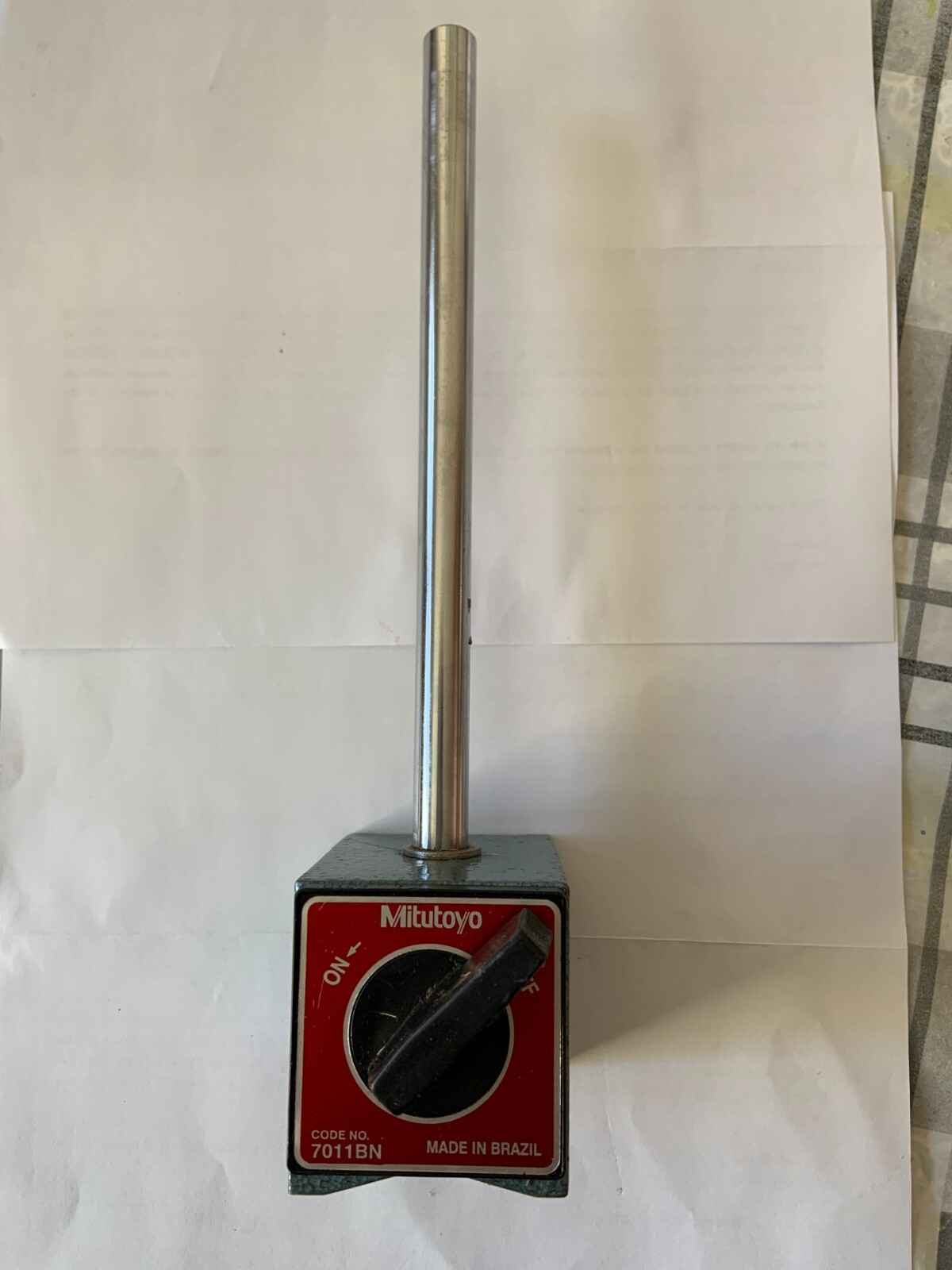 Mitutoyo 7011BN Magnetic Stand Indicator Holder