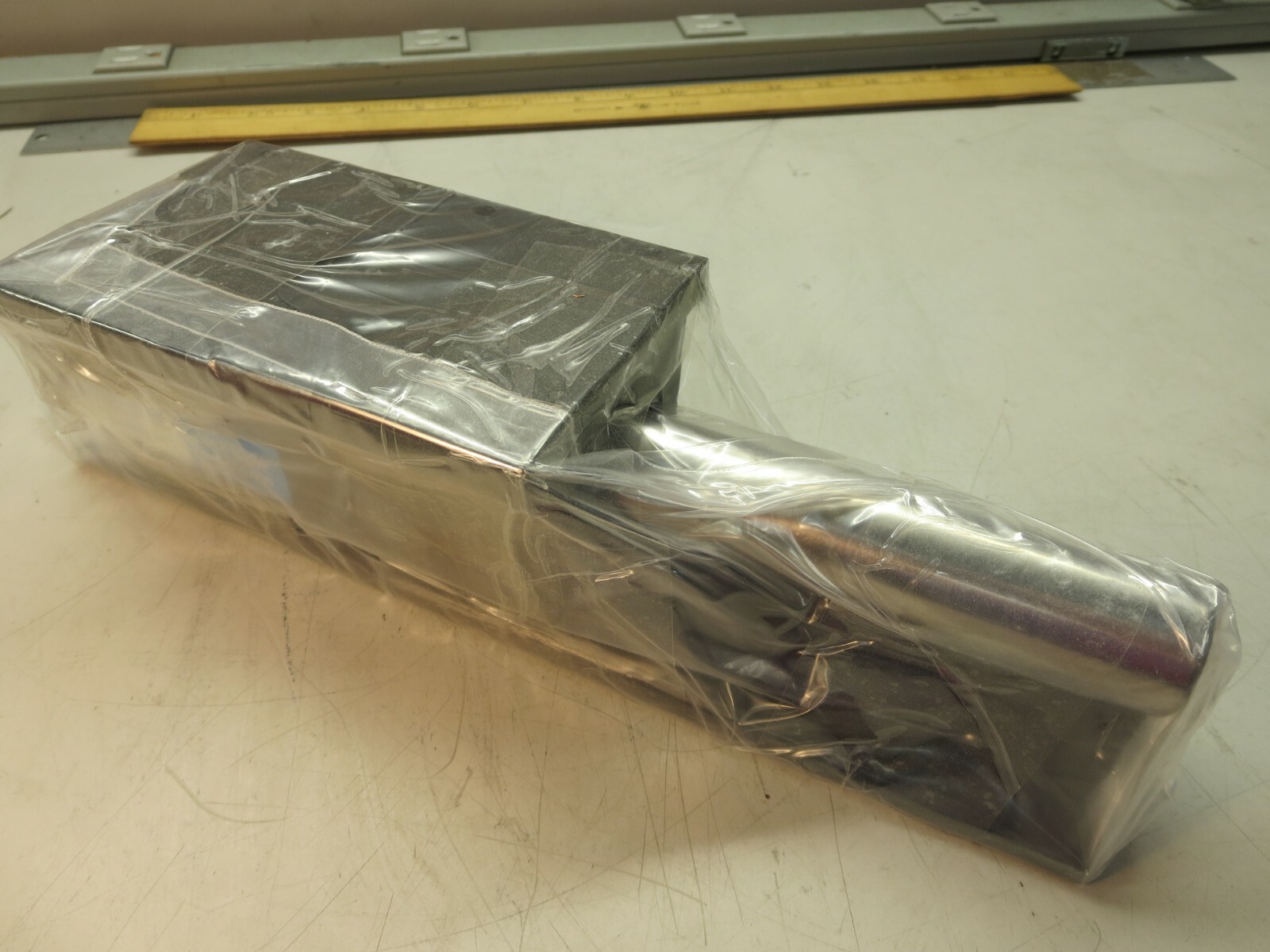 Thomson Industries (Quickslide Systems), 1CB16FAC, Linear Slide, New