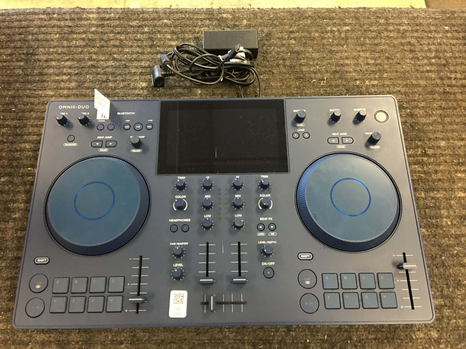 AlphaTheta OMNIS-DUO 2-Deck Battery Powered DJ Controller/Player w/Bluetooth