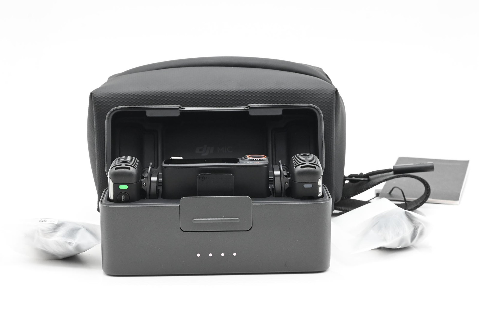 DJI Mic 2 2-Person Compact Digital Wireless Microphone System #uzl