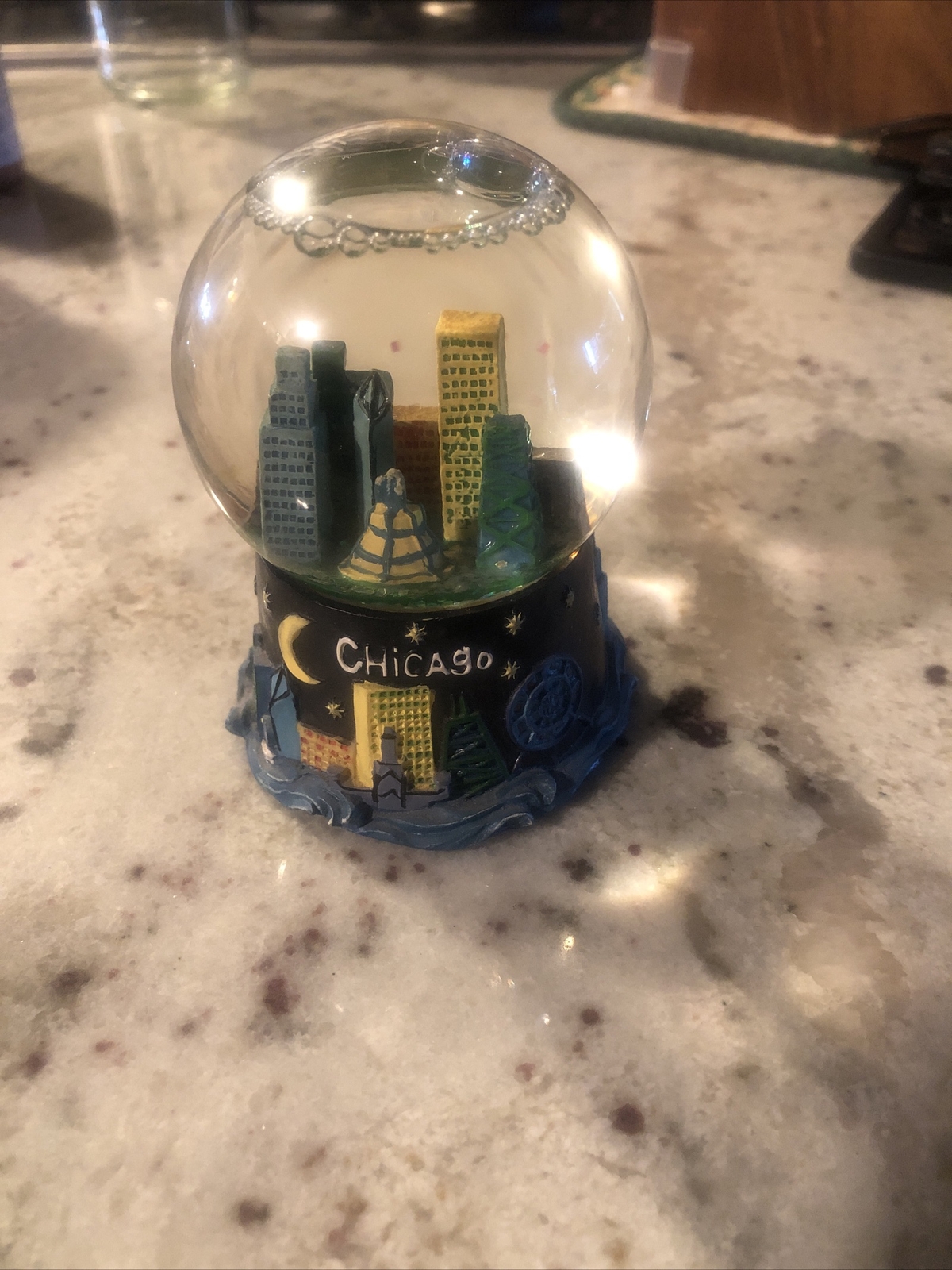 Mini Chicago Globe