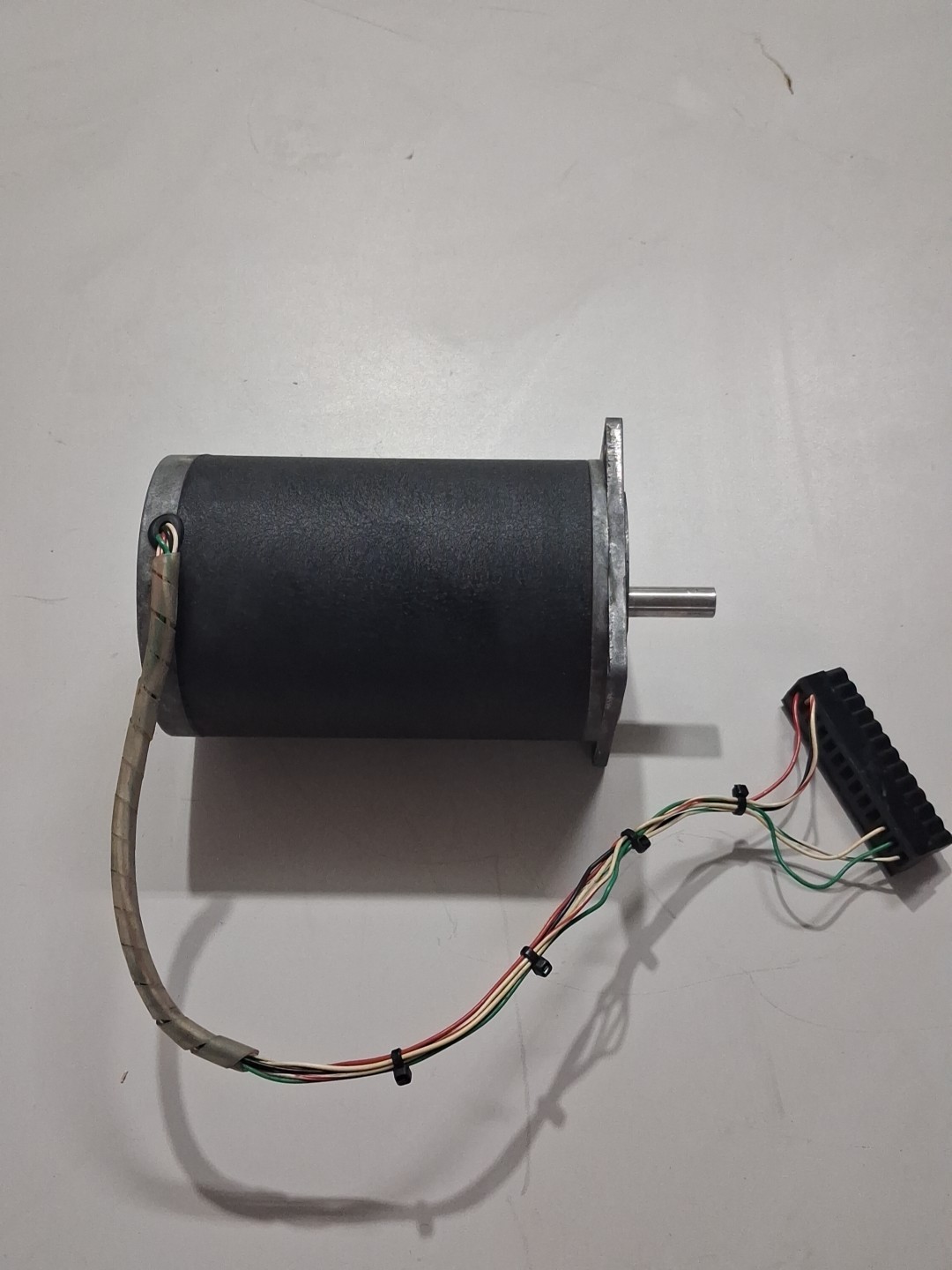 ANAHEIM AUTOMATION 34D307S Stepper Motor