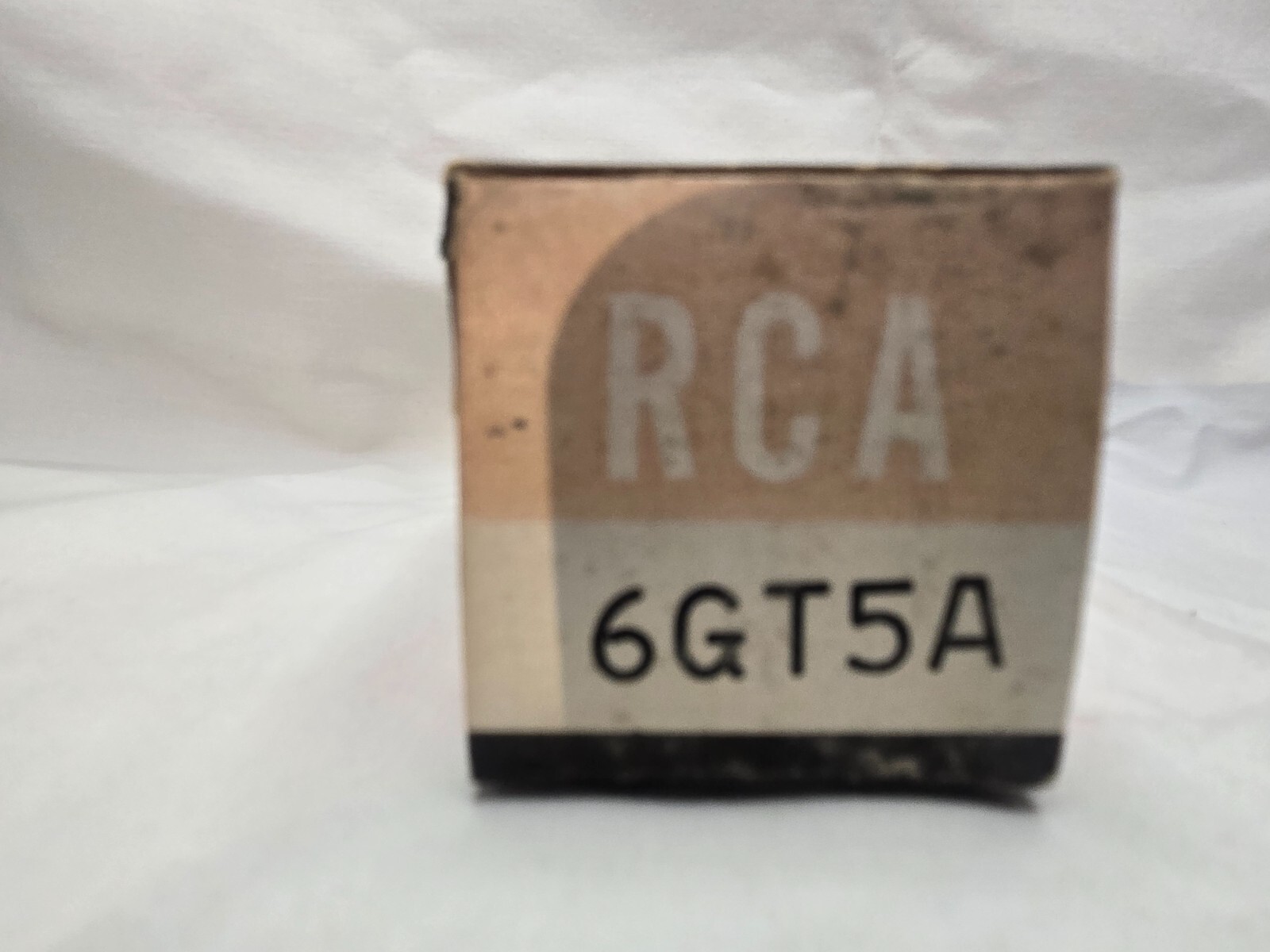 RCA 6GT5A  Radiotron Electron Tube New in Box Old Stock