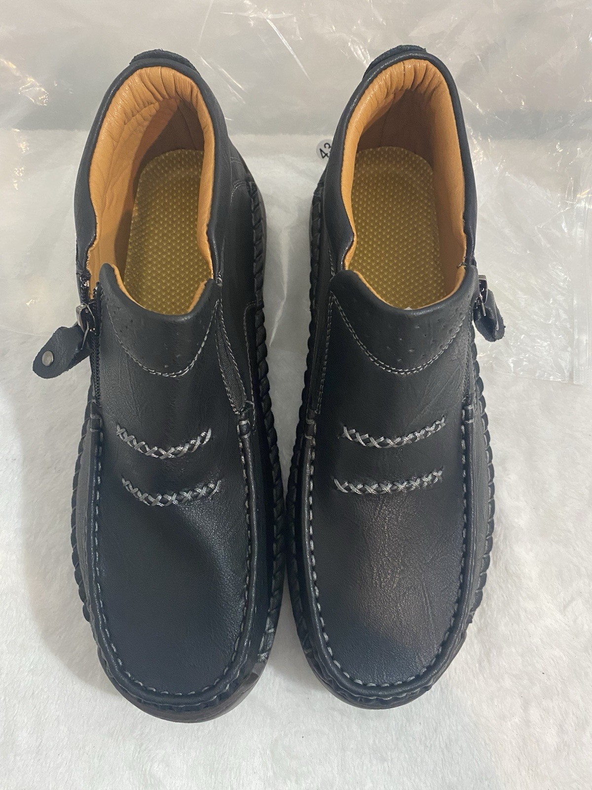 Men's 100% Caoutchouc loafers casual Leather Shoes (Size 43) Brown Or Black NWOT