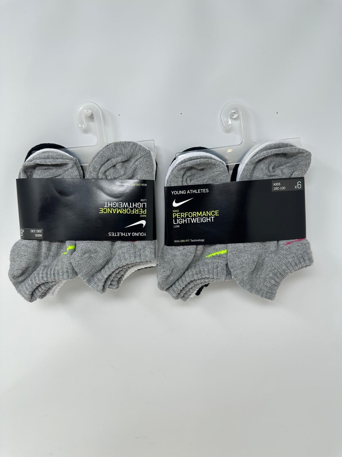 Nike Kids' 12-Pairs Young Athletes Low Socks  Sz: 5/6 (8117) New B1(A20T)