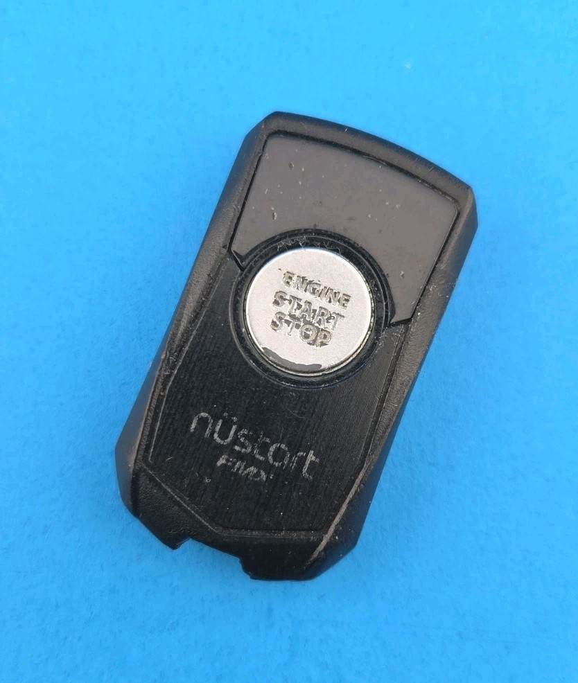 USED NuStart NU2WR4R-FM 2-Way Replacement Transmitter Remote VA5REH300-2WFX