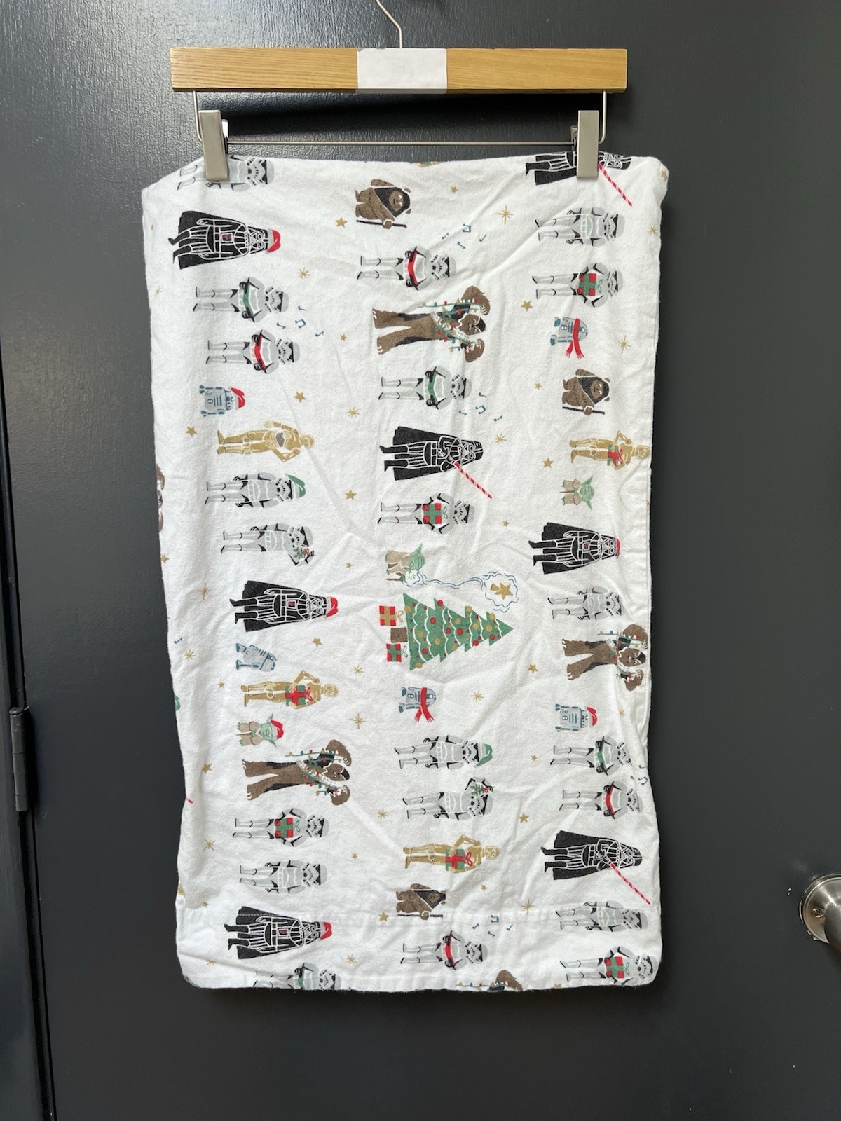 Pottery Barn Kids Star Wars Christmas Set of 2 Pillowcase Standard Size