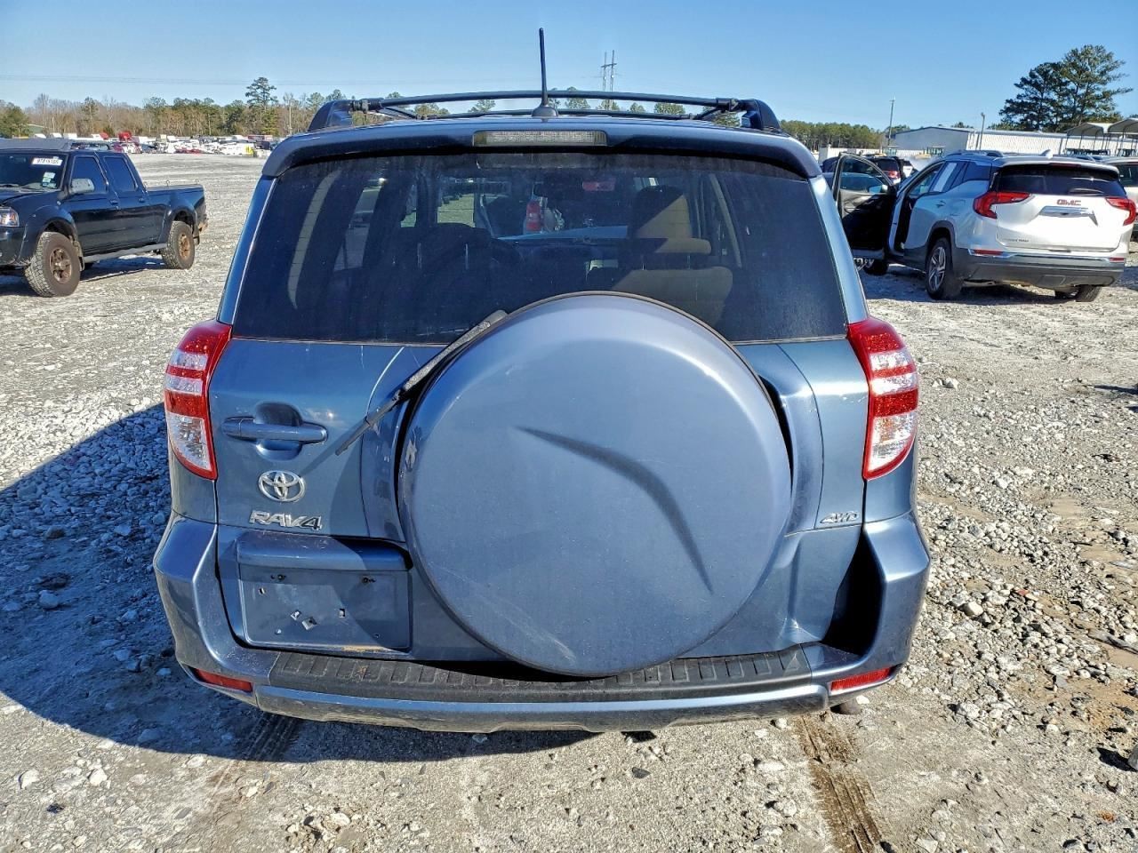 RAV 4 2011 Glove Box 5026039
