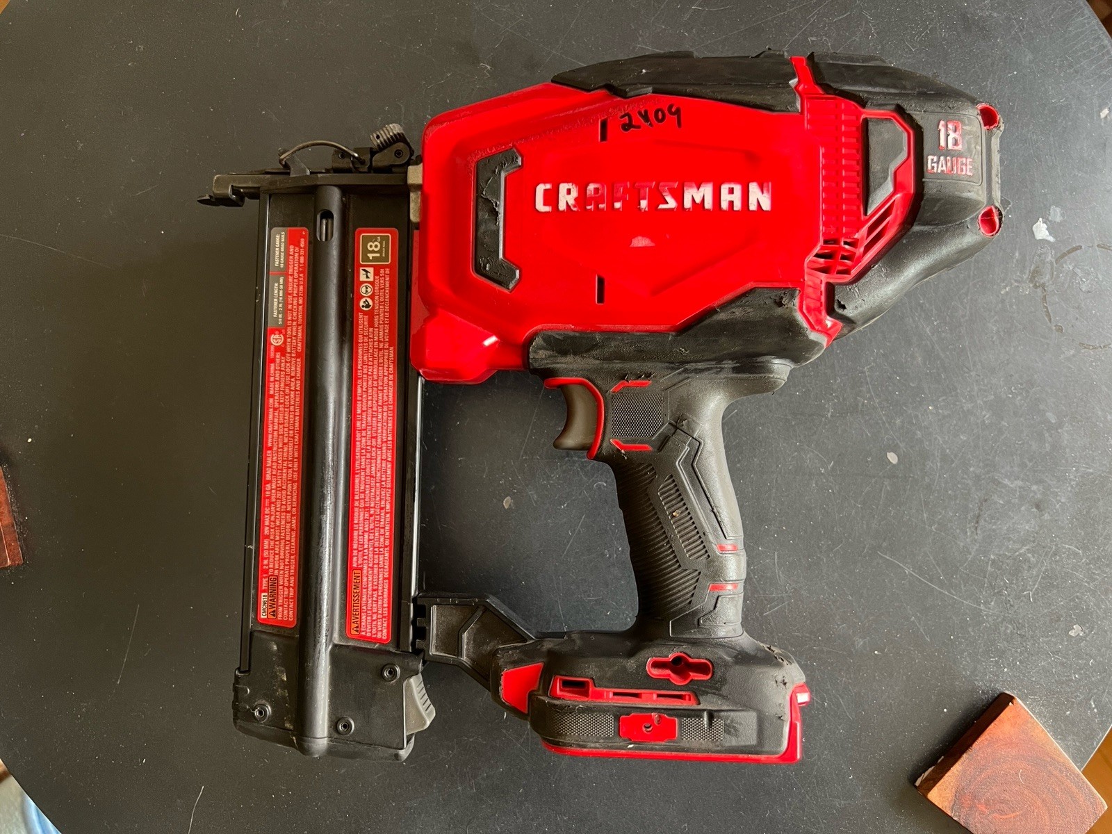 CRAFTSMAN V20 Brad Nailer, 18GA, Cordless, Bare Tool Only (CMCN618B)