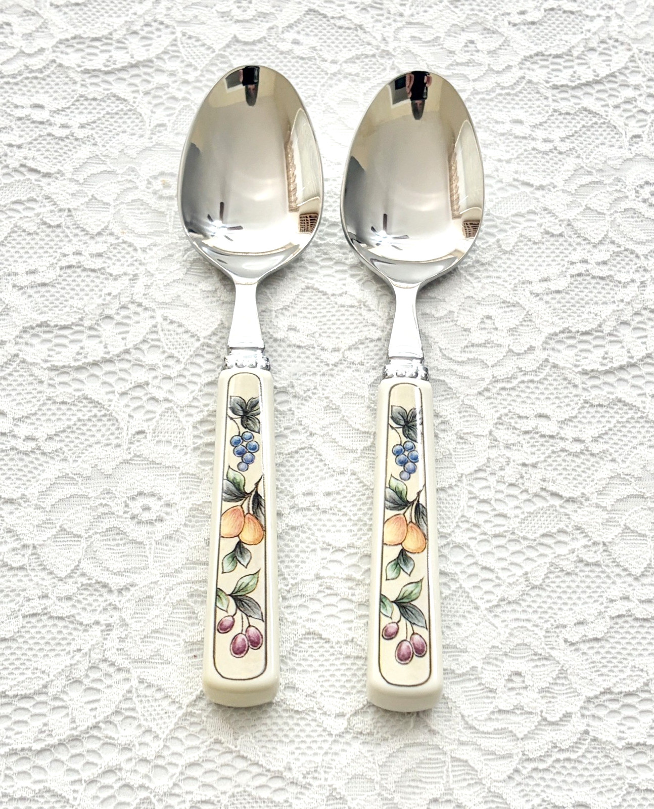 (2) Mikasa GARDEN HARVEST Stainless Teaspoons *FREE SHIPPING*