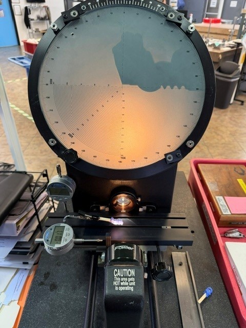 FOWLER 53-900-000 12" Optical Comparator Excellent Condition, Everything Works