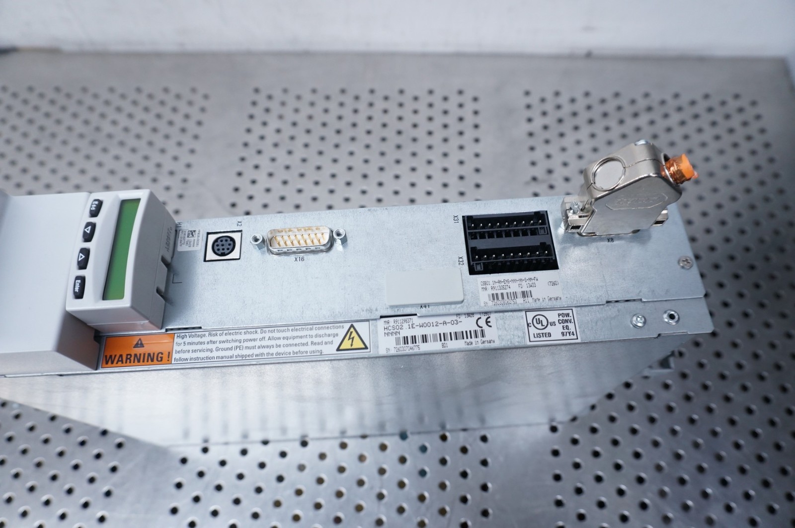 Rexroth HCS02. 1E-W0012-A-03-NNNN with R911305274 controller