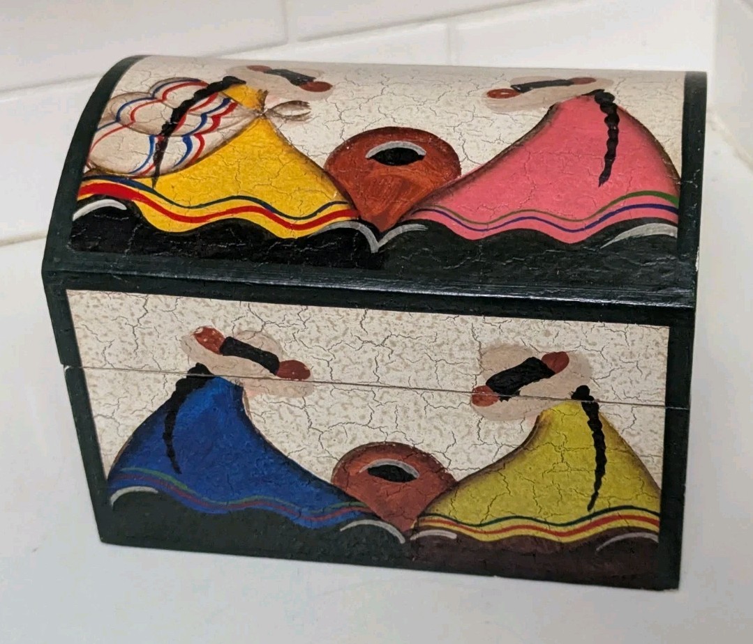 Latin American Wood Souvenir Box Hand painted Women Multicolor Made Peru
