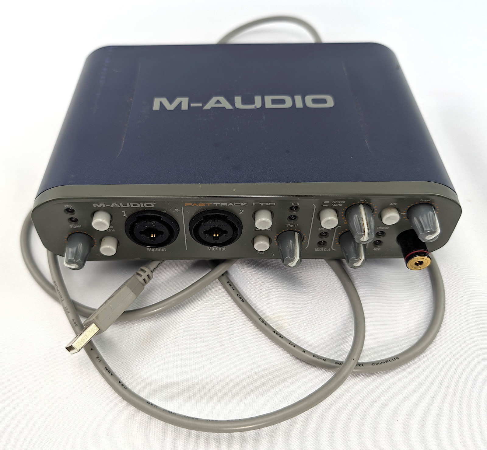 M-AUDIO FAST TRACK PRO DIGITAL RECORDING 4x4 MOBILE USB/MIDI INTERFACE WIN/MAC