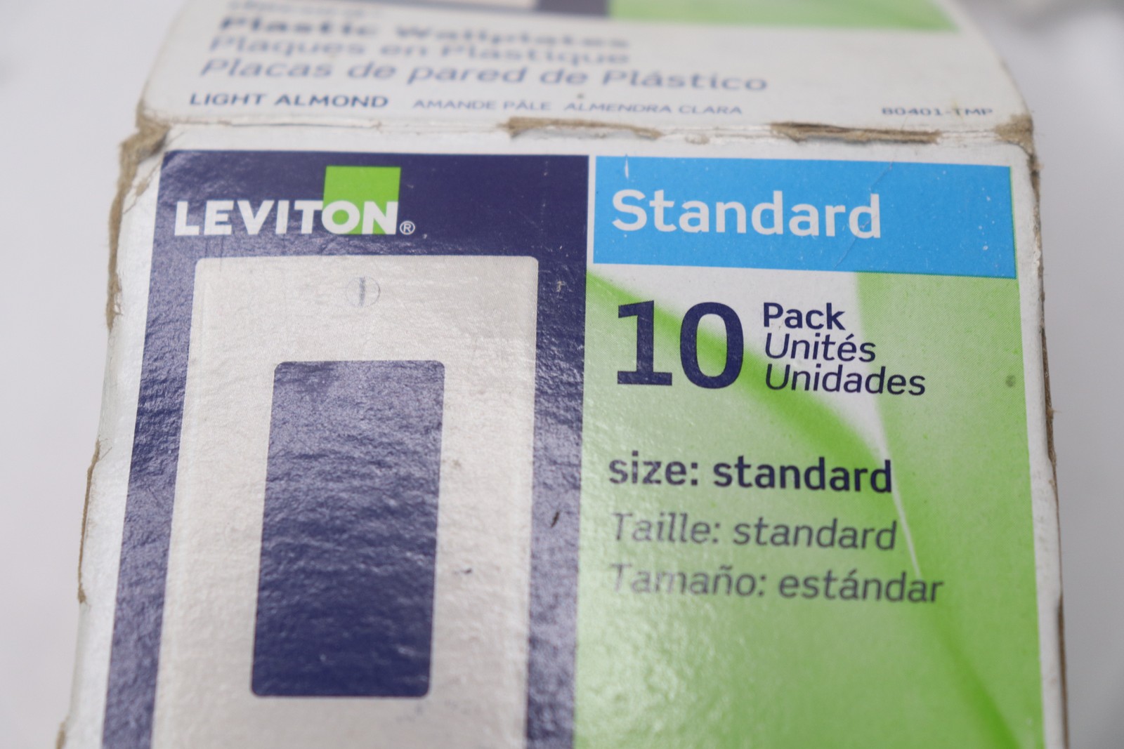 (10-Pk) Leviton Decorator Wallplate M26-80401-TMP