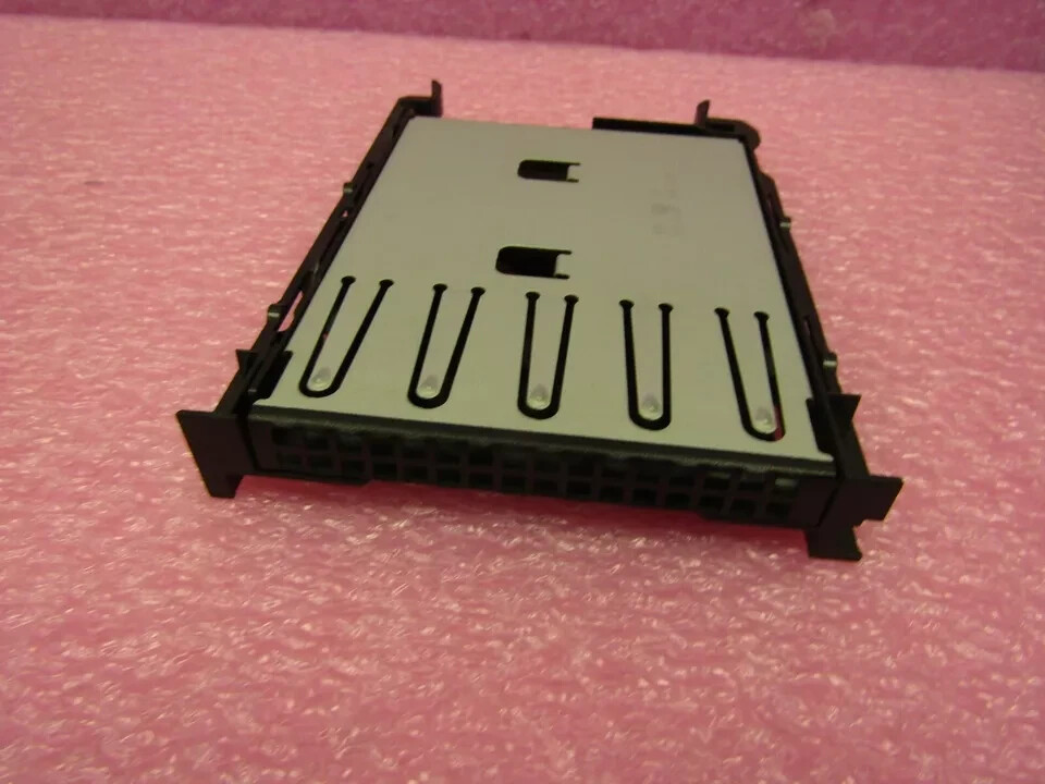 CC516 CLOSEOUT PLATE FOR PE2950 P