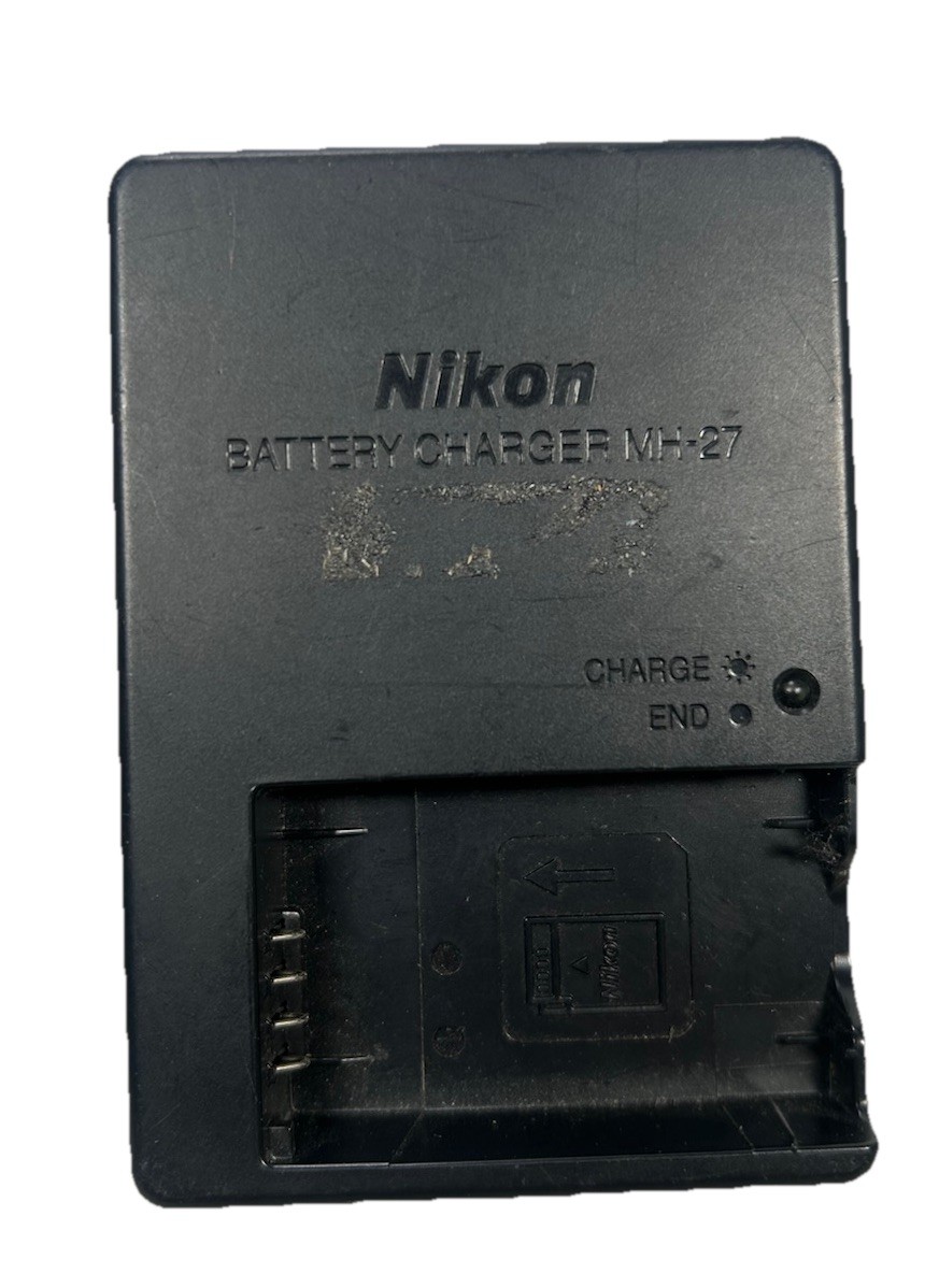 Nikon MH-27 UK Battery Charger for EN-EL20
