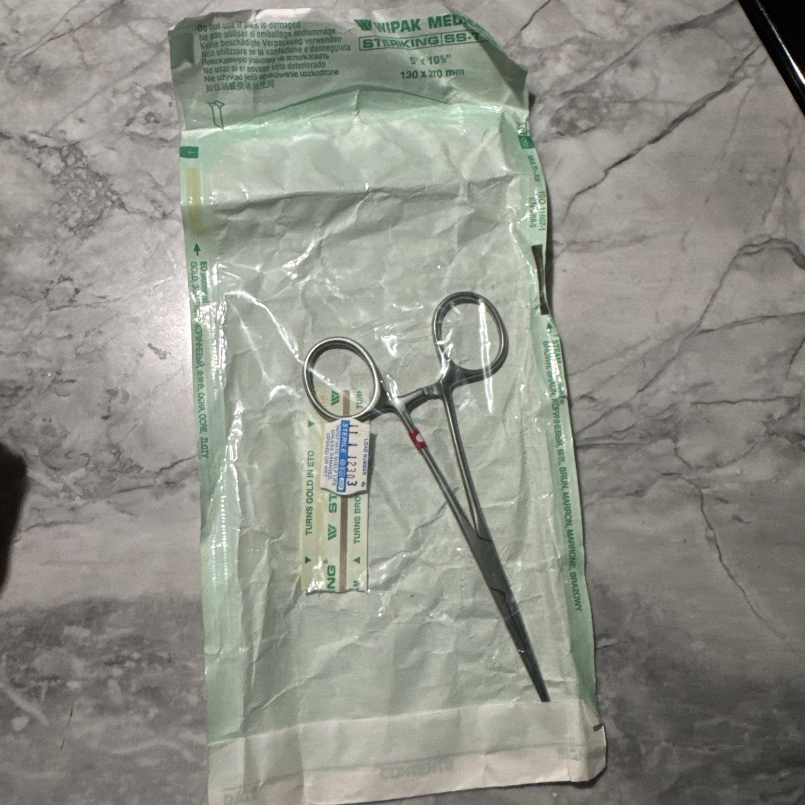 Hemostat Artery Clamp Sterile
