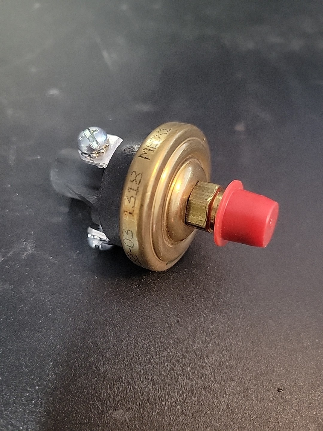 Borg Warner 1042-10132-03 Pressure Sensor Switch