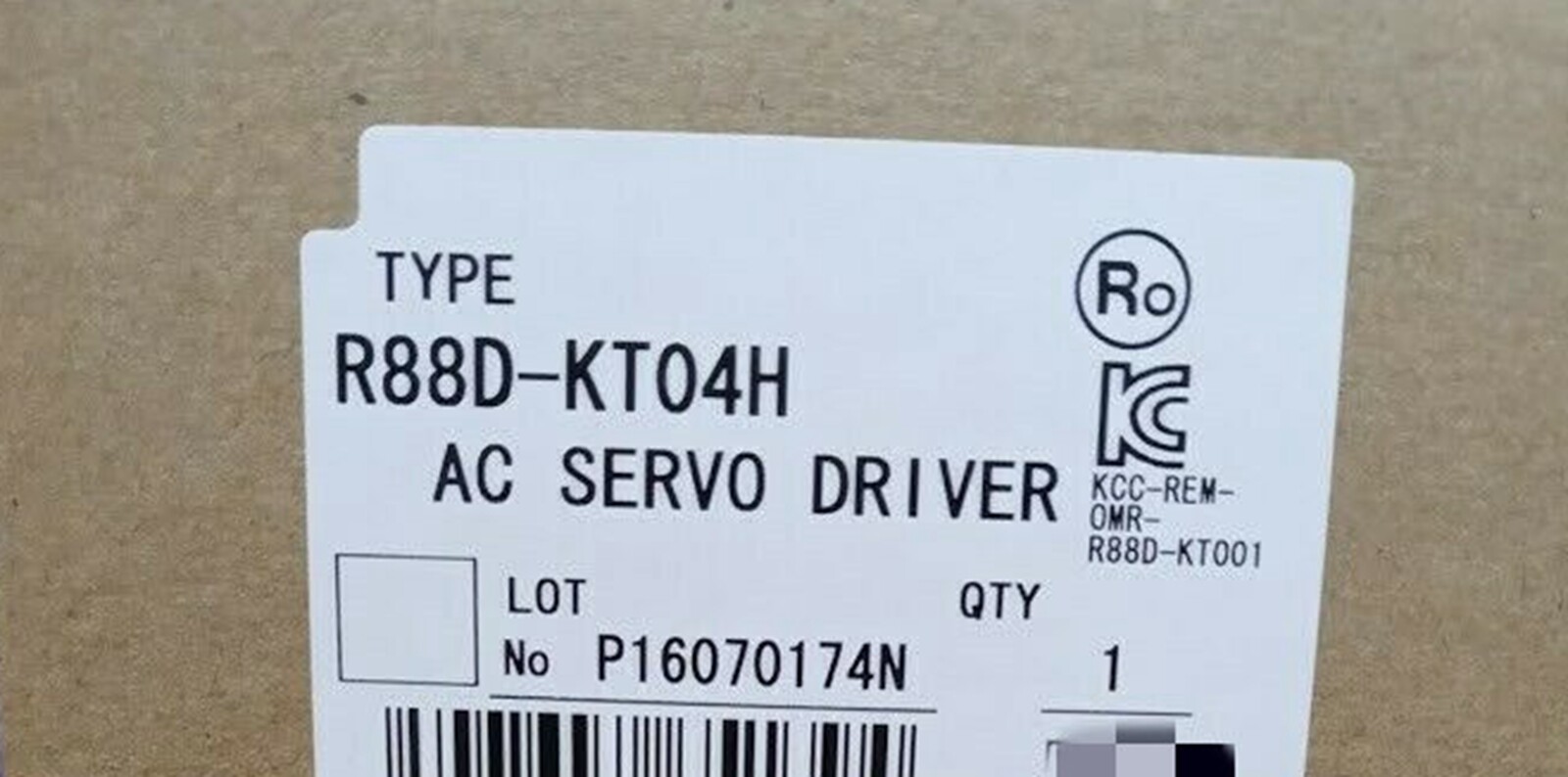 NEW Omron AC R88D-KT04H Servo Driver