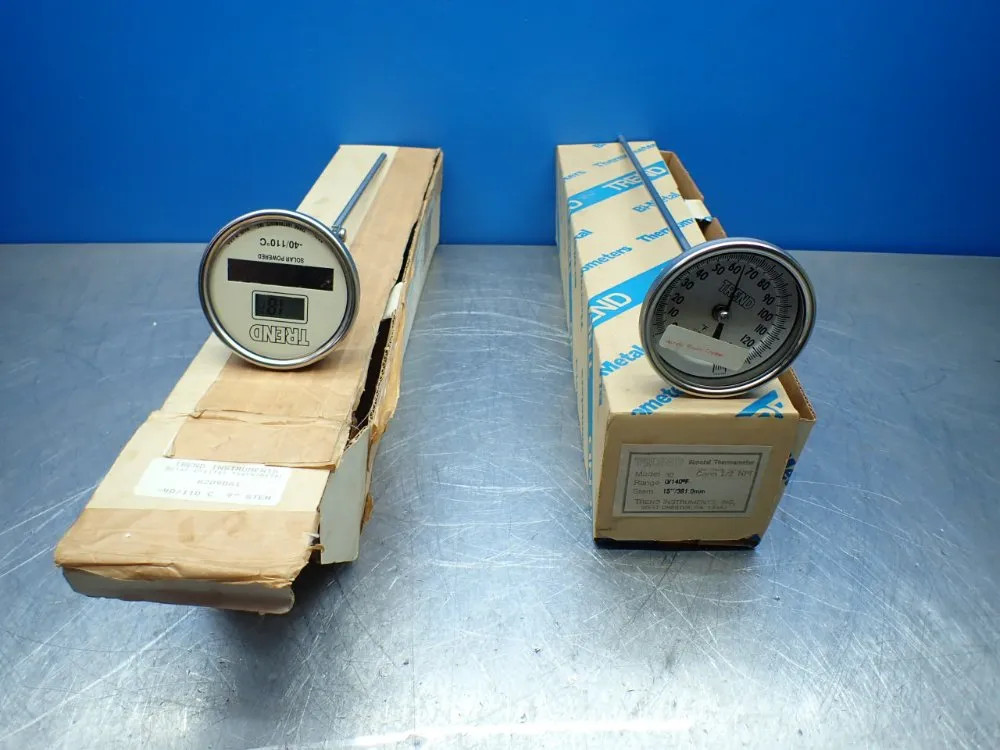 TREND 2PCS TREND THERMOMETER LOT 82090A1 & MODEL 30 82090A1