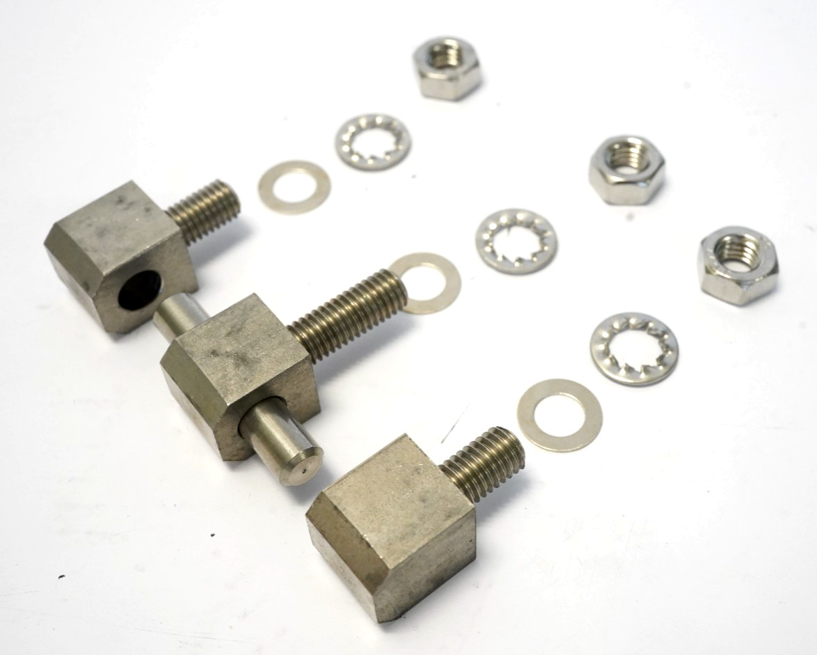 ALLEGIS 323018 3-PART STAINLESS STEEL BOLT-ON HINGE SET