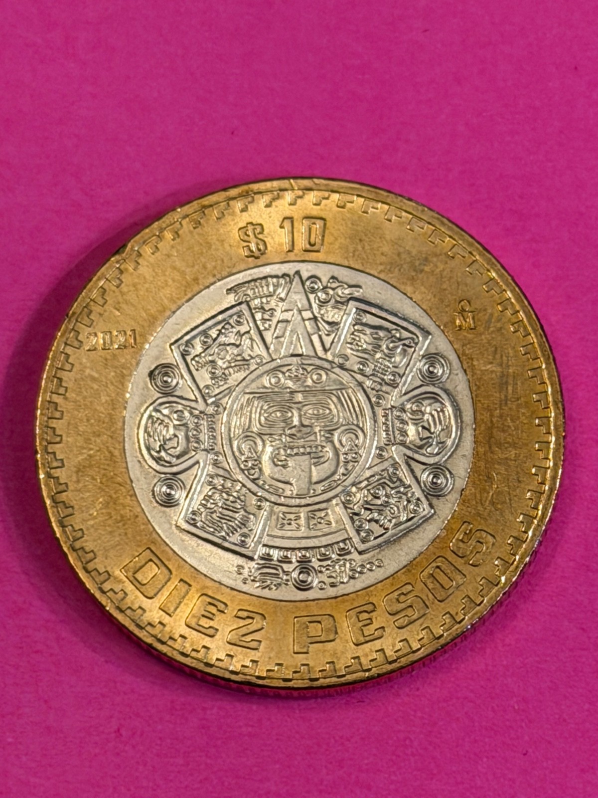 COIN MEXICO 2021  DIEZ PESOS  UNCIRCULATED FREE SHIPPING