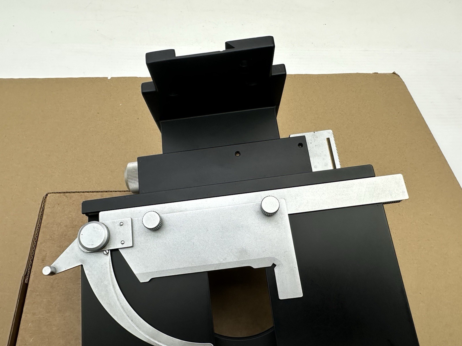 31-60-42 MECANICAL STAGE REPLACEMENT PART FOR BAUSCH LOMB BALPLAN MICROSCOPE