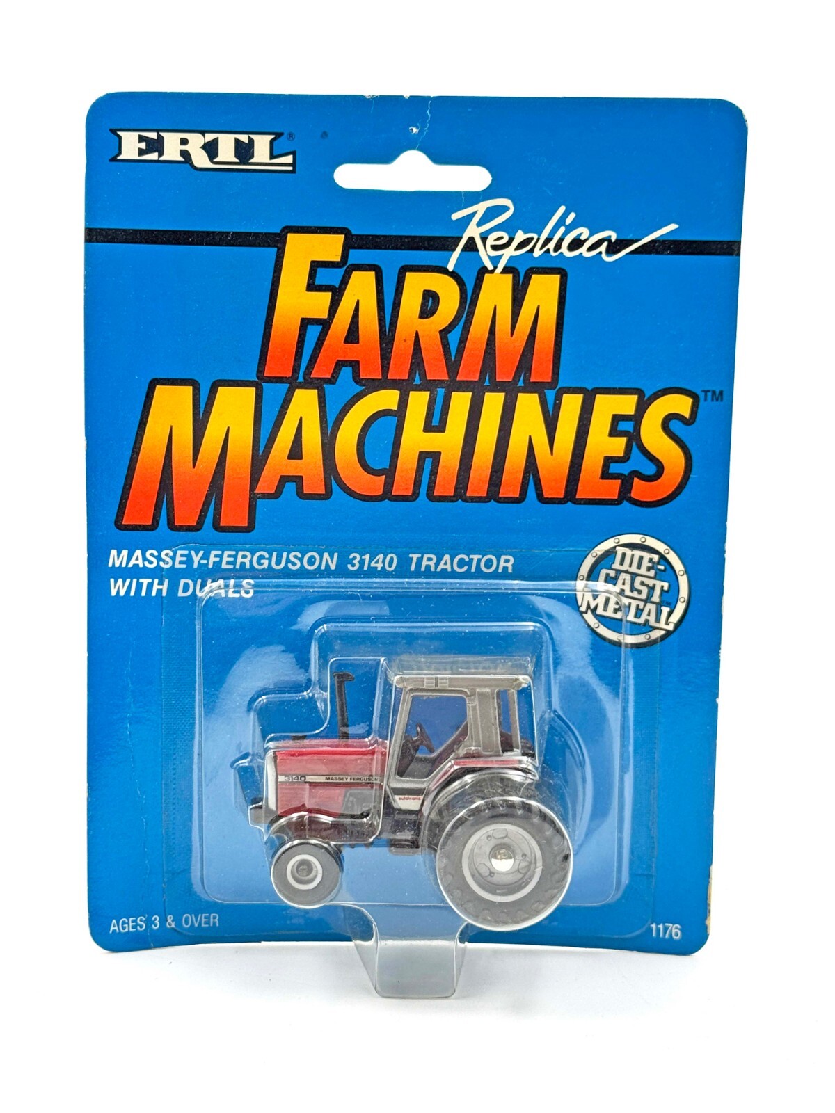 1/64 Farm Machines Massey-Ferguson 3140 Tractor W/ Duals