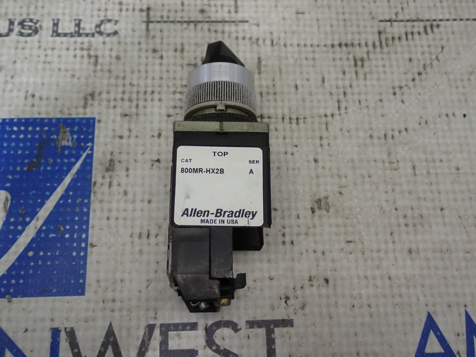 Allen Bradley 800MR-HX2B 2 Position Maintain Selector Switch