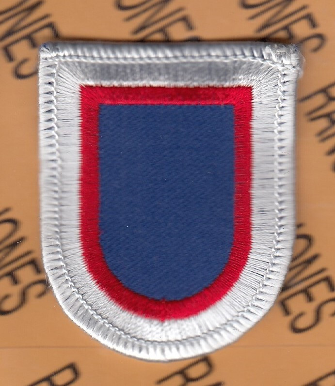 US Army 11th Airborne Pathfinder Plt. Aviation Germany beret flash patch m/e 1B