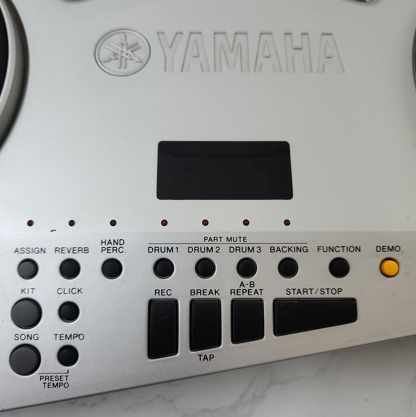 Yamaha DD65 Electronic DrumSet Portable Pad Digital Drum Silver