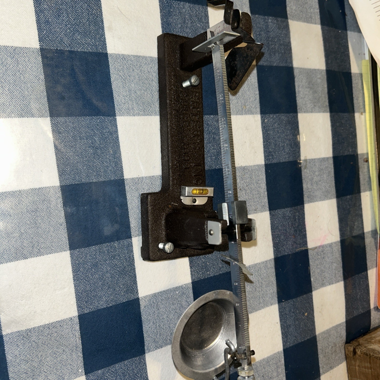 Vintage Herter's Powder Scale