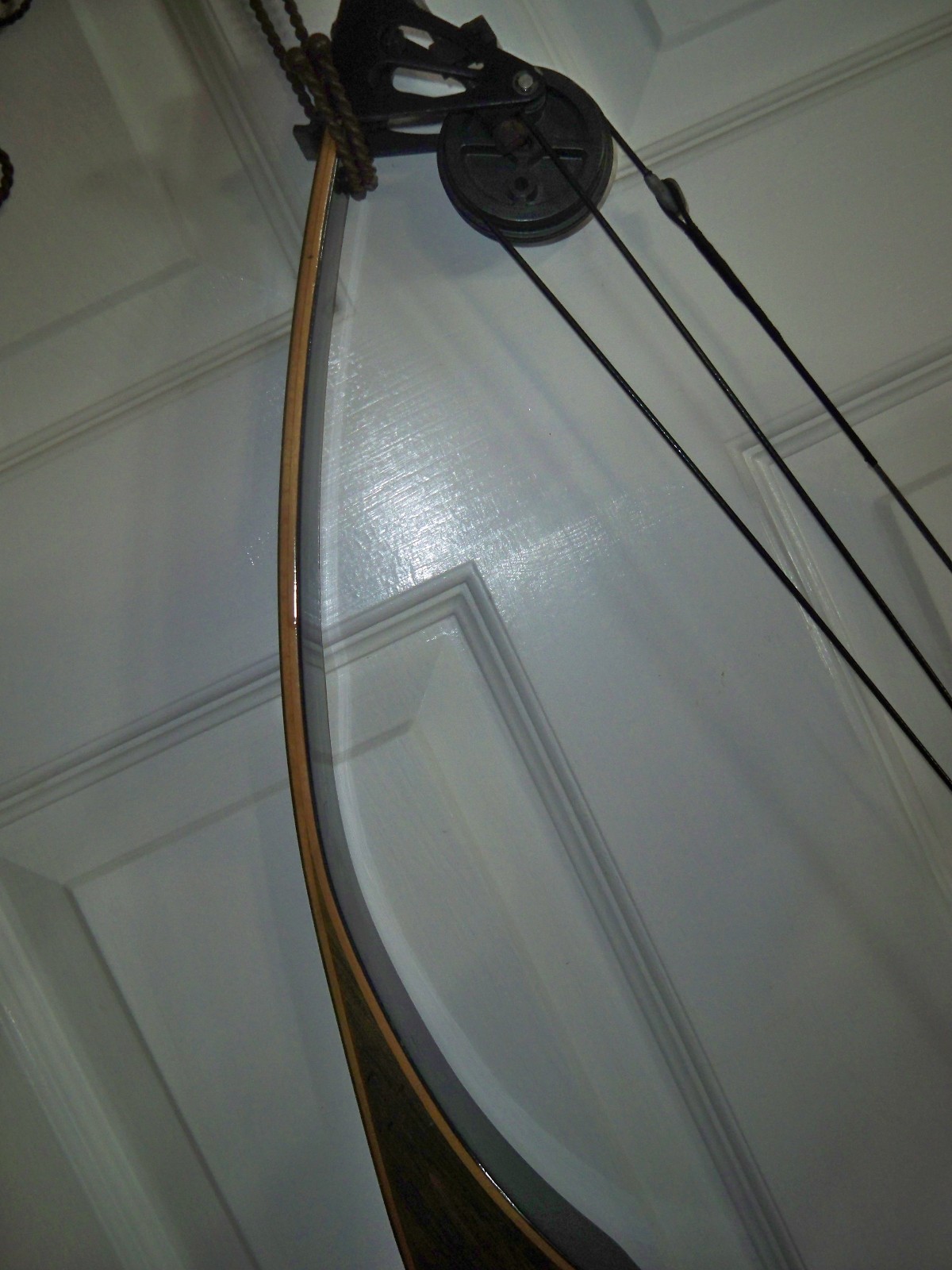 Vintage Ben Pearson LH Draw 48" Compound Archery Bow.