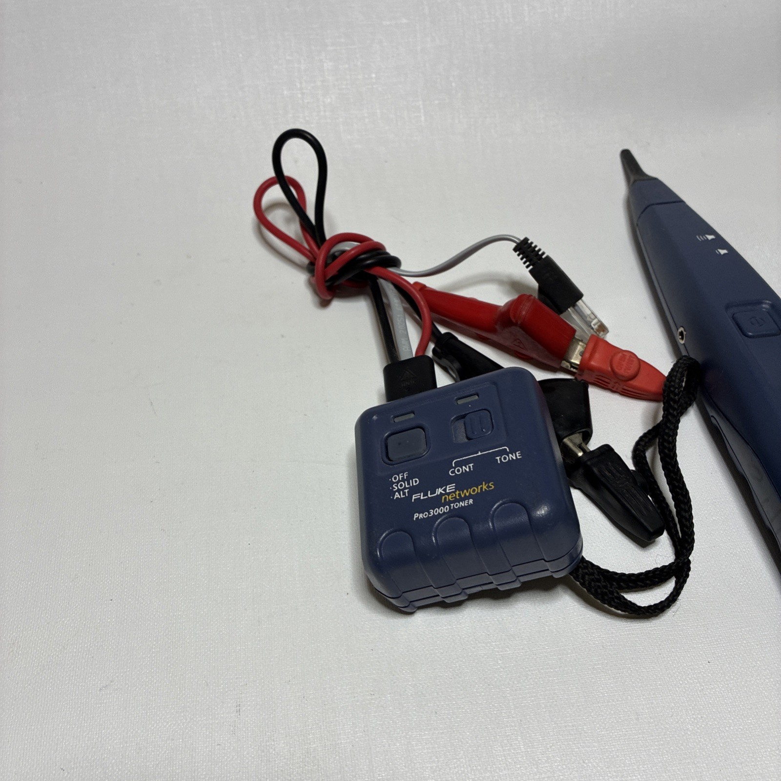 Fluke Networks Pro3000 Probe and Toner Kit