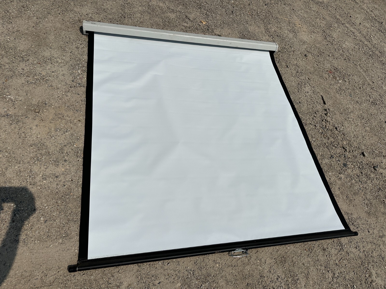 64" long x 60" wide Projector MOVIE Screen projector manual