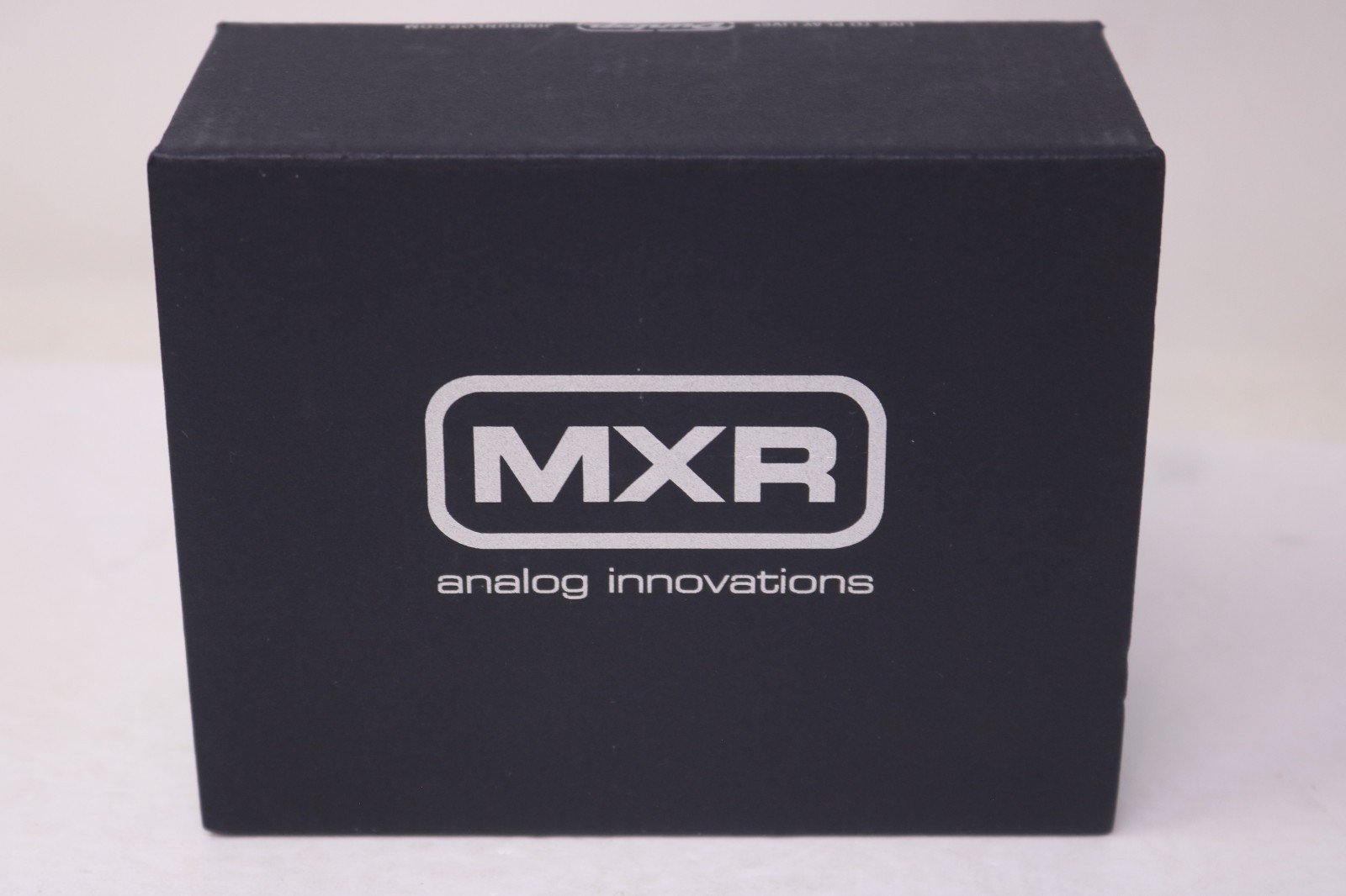 MXR M169 Carbon Copy Analog Delay Pedal Unit + Box