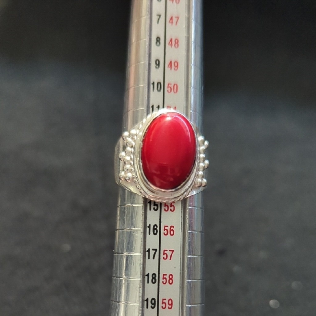 Silver Plated Red Coral Gemstone Oval Chunky Statement Ring - Size 6.5