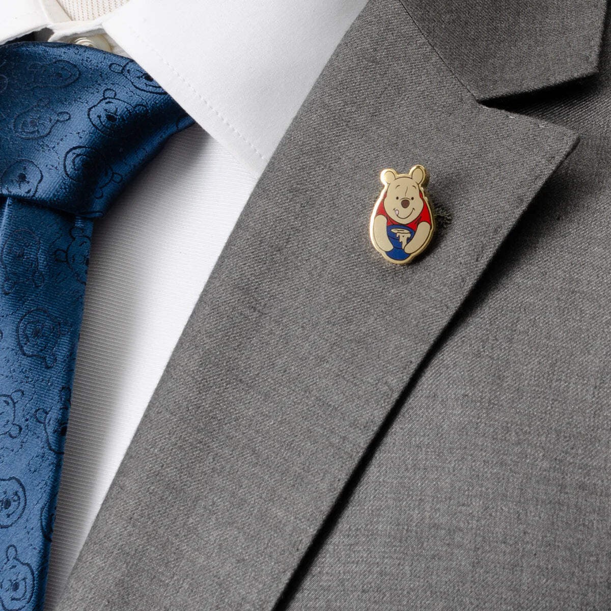 Disney Winnie the Pooh Lapel Pin