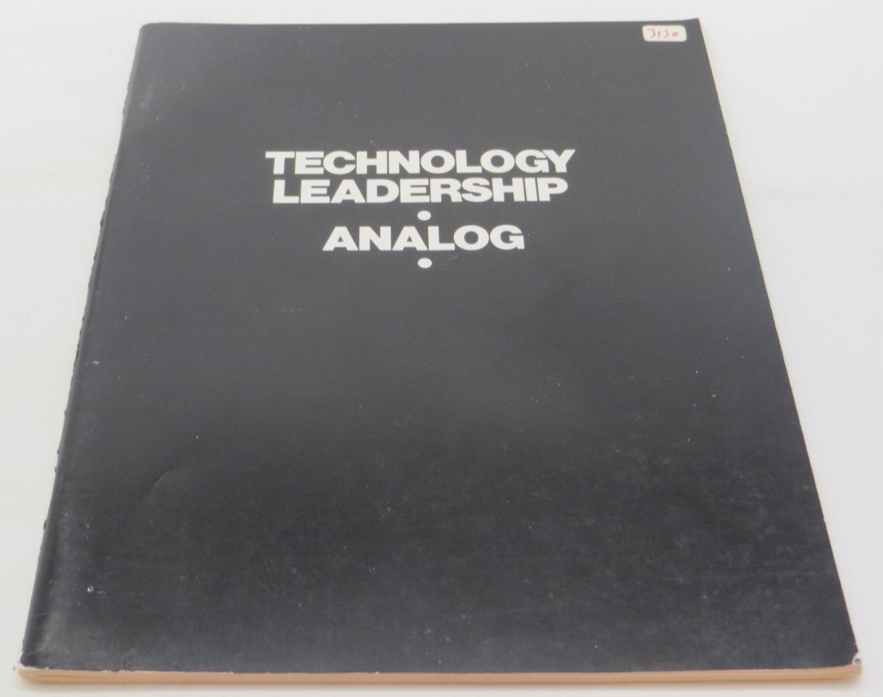 Signetics Technology Leadership - Analog vintage product reference