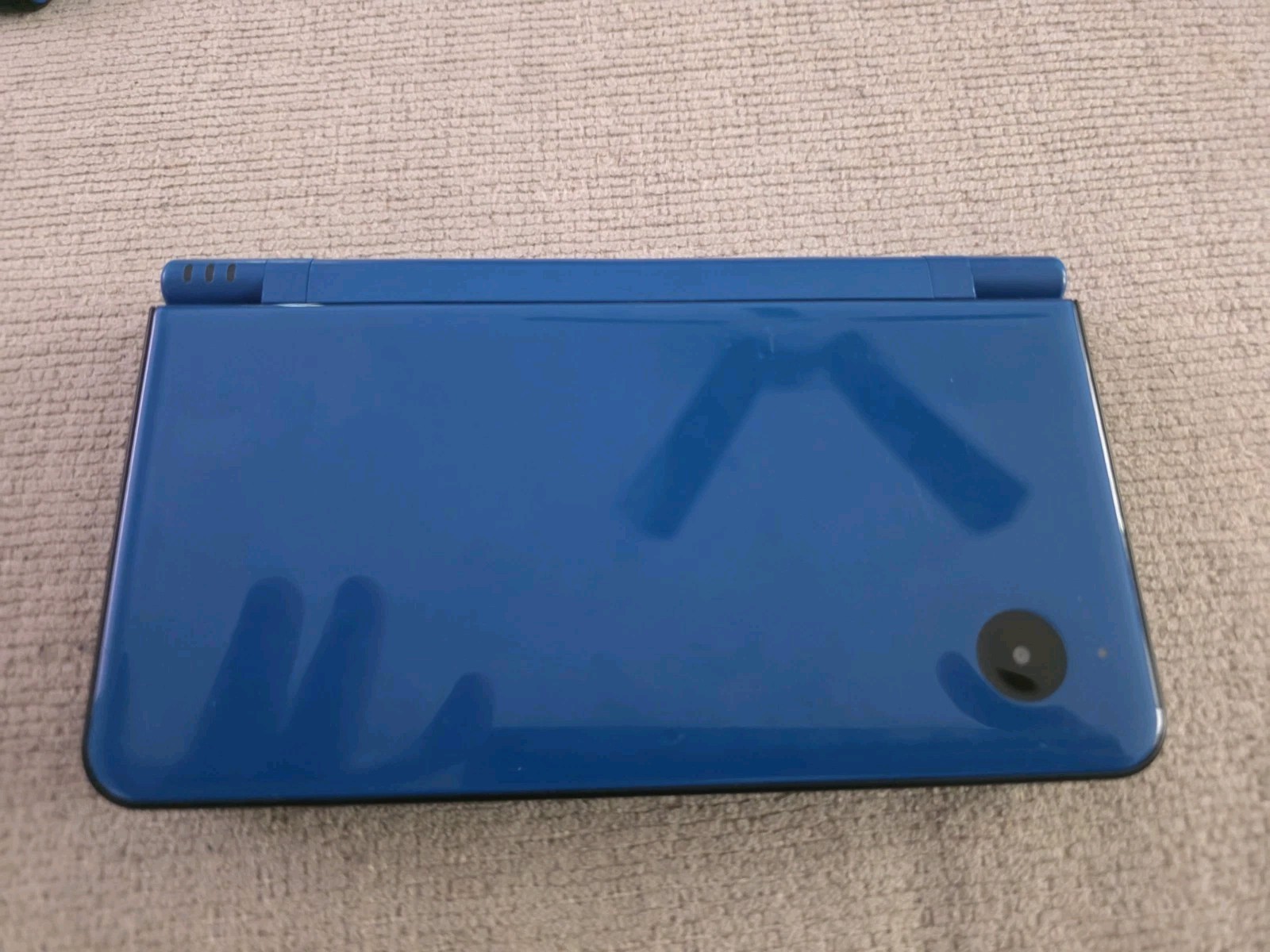 Nintendo DSi XL Blue Console (UTL-001), Top Screen Busted - Parts / Repair