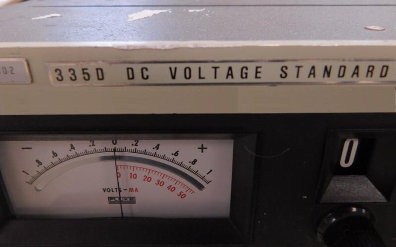 Fluke 335D DC Voltage Standard